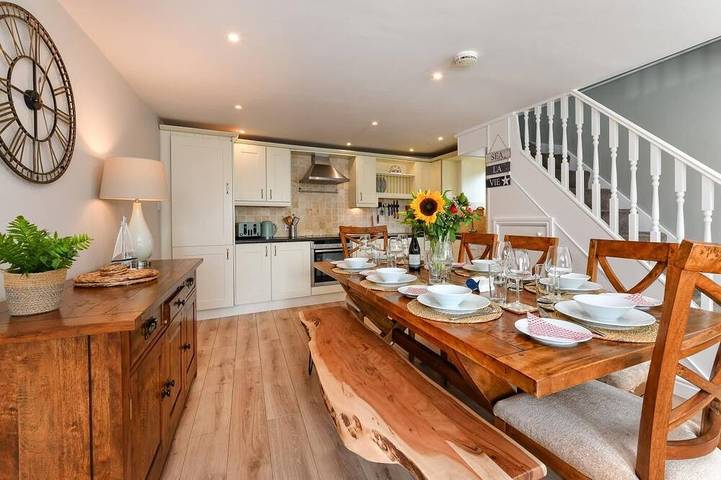 Glamping for 6 people, with Garden in Abersoch