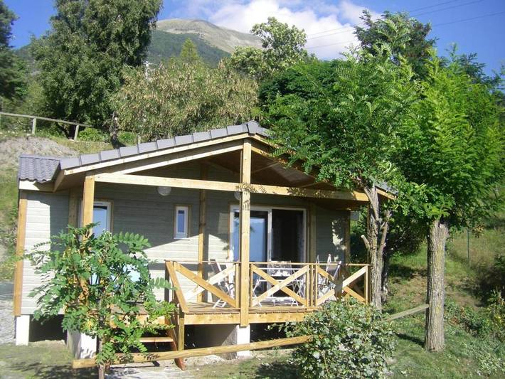 Camping pour 4 personnes, avec vue sur le lac et jardin ainsi que terrasse et vue, animaux acceptés