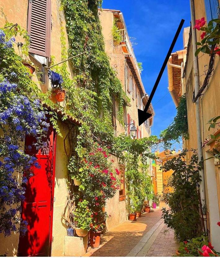 Gîte pour 3 personnes, avec vue et terrasse dans Office De Tourisme De Cassis - 2