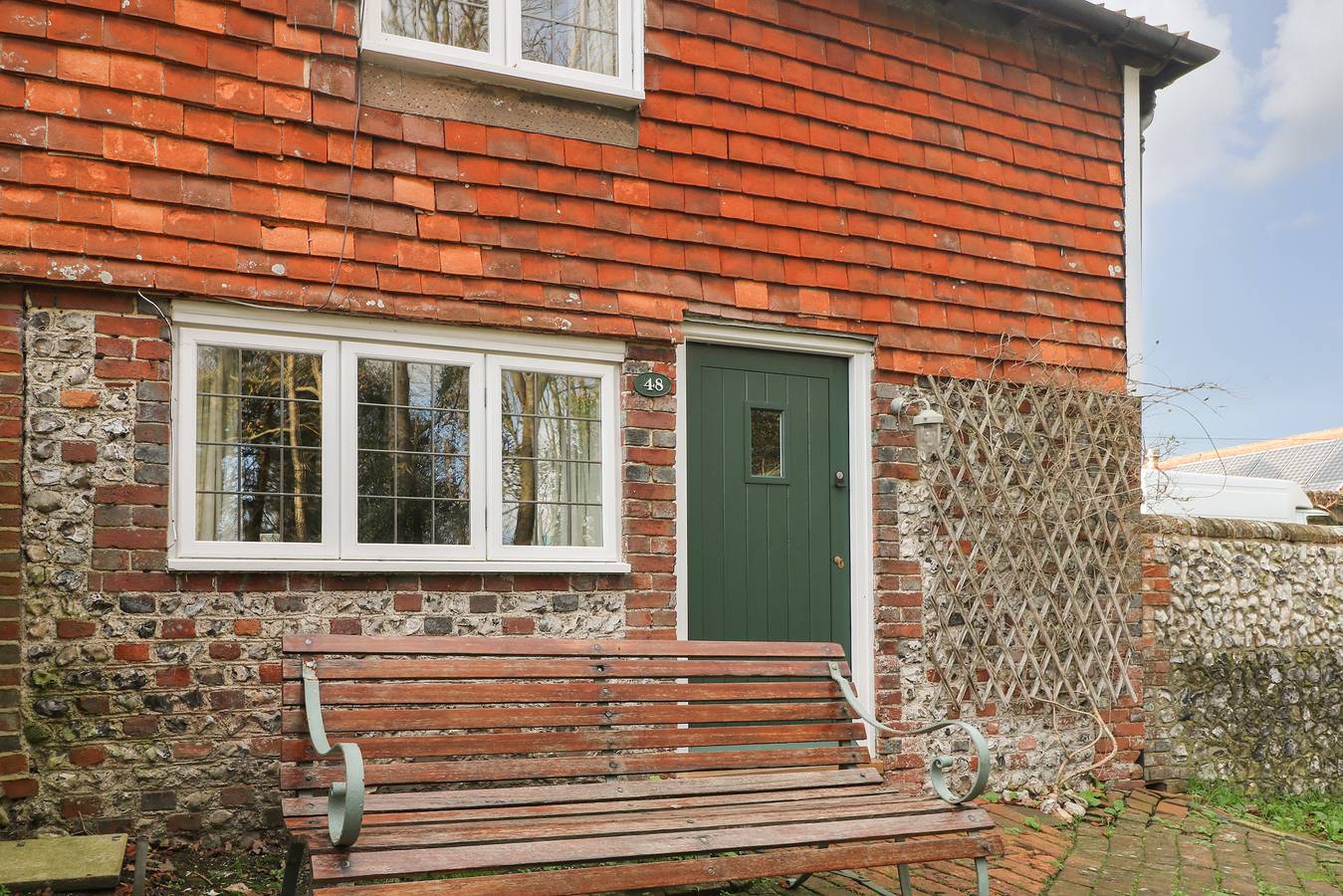 48 Polecat Cottages in East Sussex