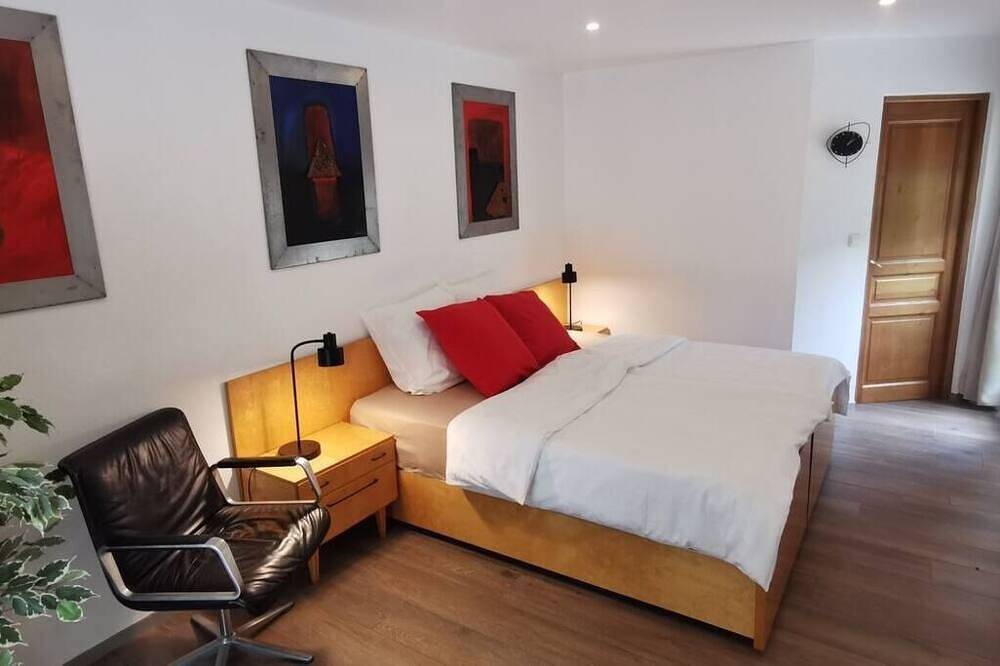 Domaine des Capucins Chambre 1 in Bussière-Saint-Georges, Région de Guéret