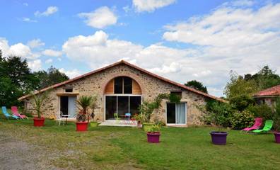Chambre d’hôte pour 4 personnes, avec vue ainsi que jardin et terrasse dans Sèvremont