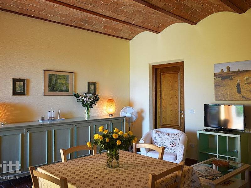 Tritt — Ruhig gelegenes Apartment für 2 Personen in Rosignano Marittimo in Etruskische Küste