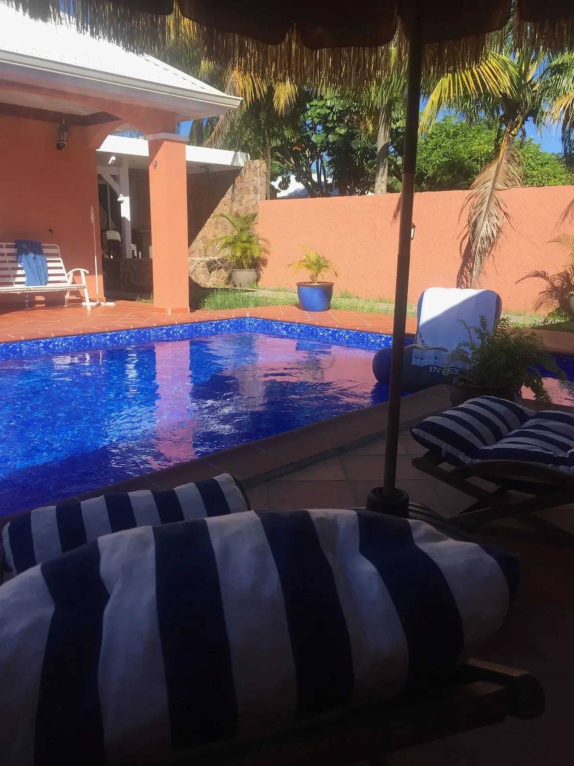 Ganzes Studio, Gemütlicher Bungalow mit Pool in Le Lamentin in Le Lamentin, Martinique