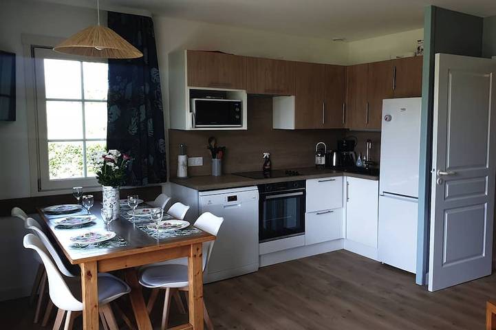 Location de vacances pour 8 personnes, avec terrasse et jardin, animaux acceptés dans Aquaclub de Belle Dune