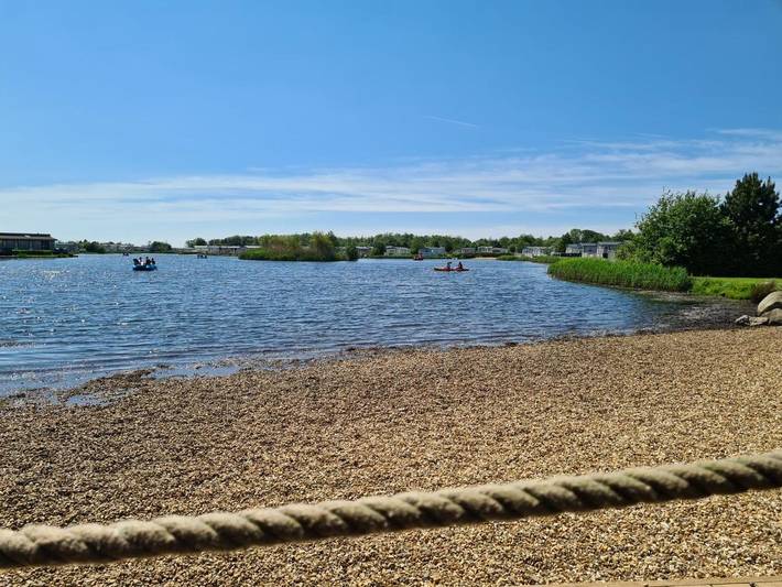 Camping for 6 people, with pool and garden in the Lake District