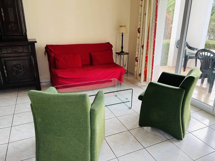 Appartement entier, Cambo: Appartement T3 4 couchages avec terrasse in Cambo-les-Bains, Région de Bayonne