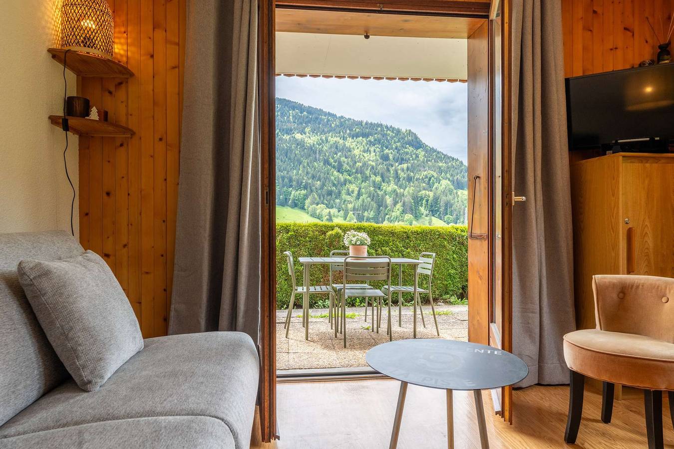 Apartamento vacacional entero, Terrasse ensoleillée avec vue imprenable in Le Grand-Bornand, Región de Annecy