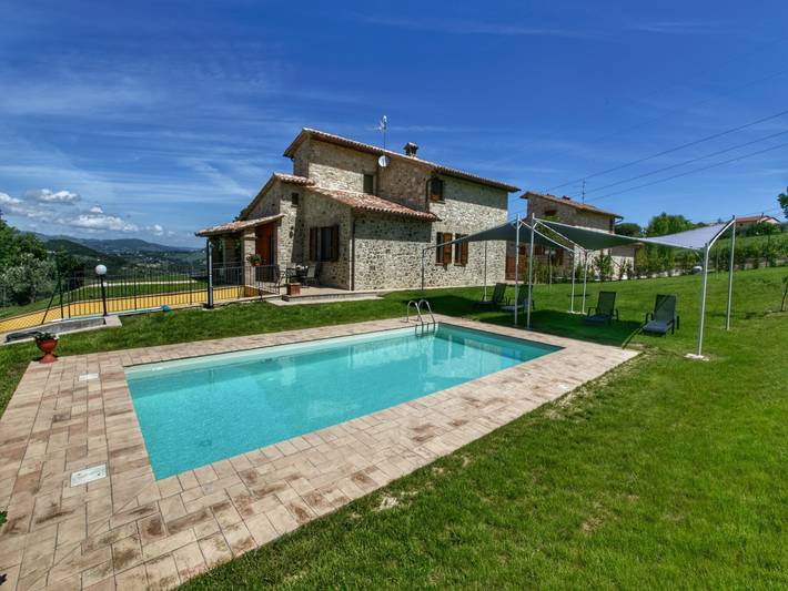 Villa pour 6 personnes, avec terrasse et piscine - 1