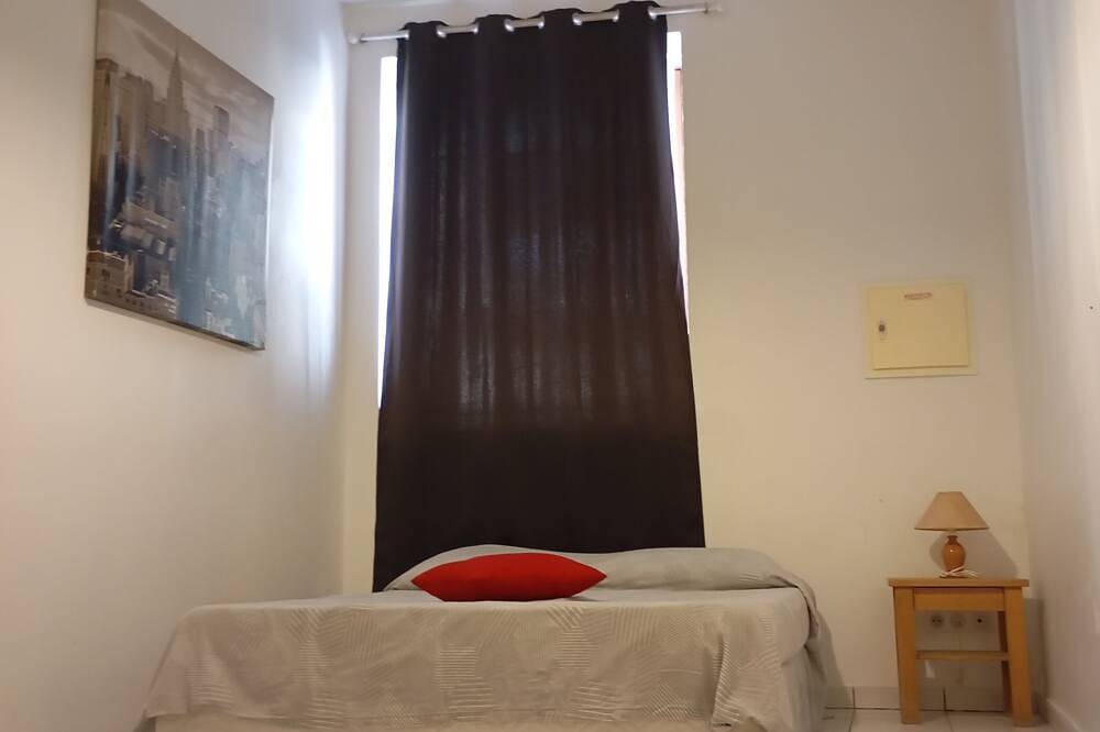 Grande Maison Catalane Agréable a Vivre in Torreilles, Côte d'Améthyste