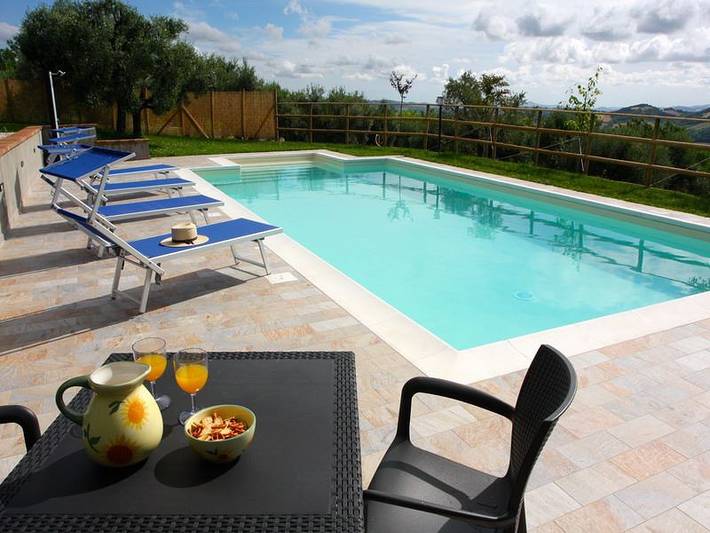 Ferienhaus für 8 Personen, mit Garten und Pool sowie Balkon, mit Haustier in Marche - 4
