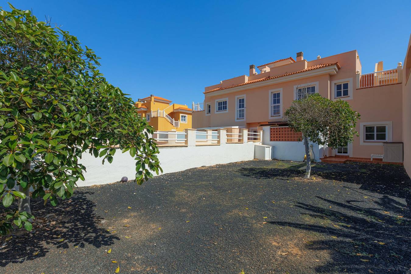 Ares Home: relax junto al golf con jardín Bbq y Piscina Wi-Fi in Antigua, Fuerteventura