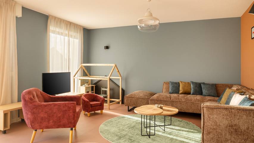Vacation rental for 8 people, with Terrace and Yard in North Sea Netherlands
