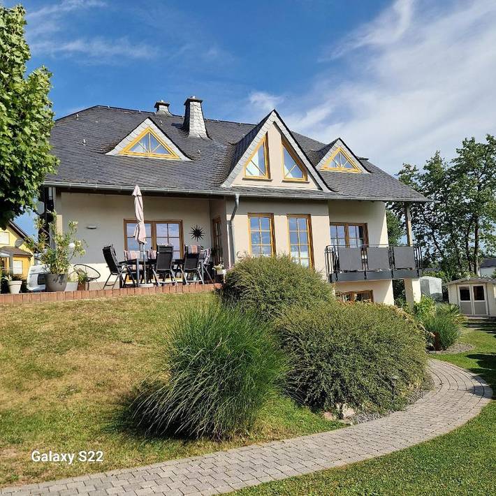 Ferienwohnung für 4 Personen, mit Garten und Ausblick in Monzelfeld