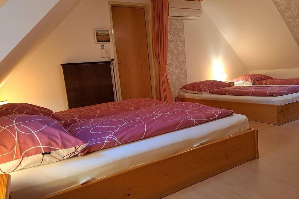 Ganze Wohnung, Ferienhaus Schönmaier - Ferienhaus Bauernhof \"Kochwagner\" in Südoststeiermark, Gnas