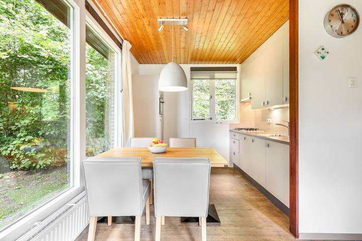 Bungalow für 4 Personen, mit Terrasse und Balkon/Terrasse in Drenthe - 4