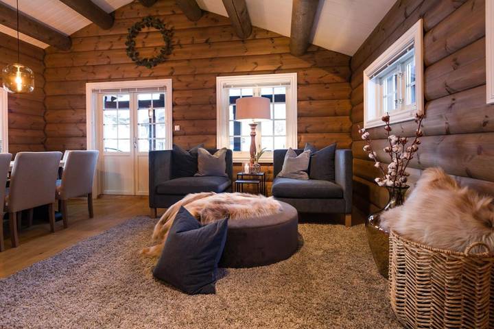 Vakantiehuis voor 15 personen, met terras en whirlpool - 1