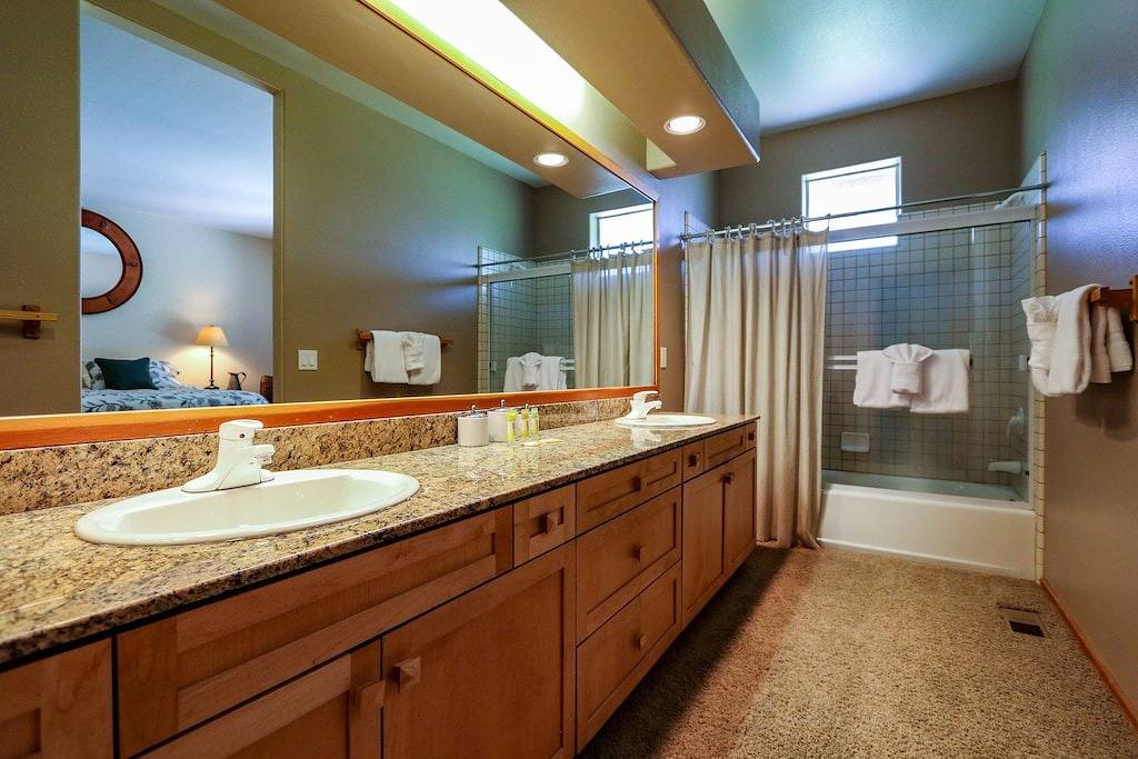 Ganze Wohnung, Snowcreek V 997 Panoramic Mountain Views, Pet-Friendly by Redawning in Old Mammoth, Mammoth Lakes