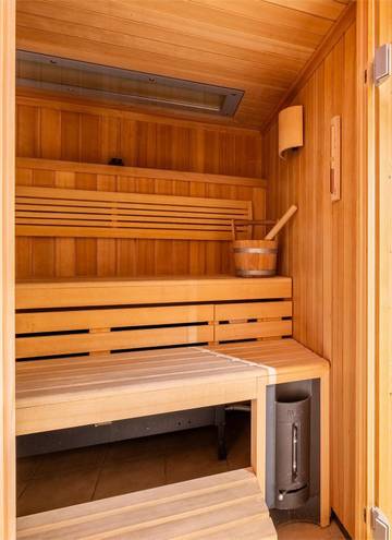 Chalet for 20 Guests in Le Grand-Bornand, Western Alps, Picture 2