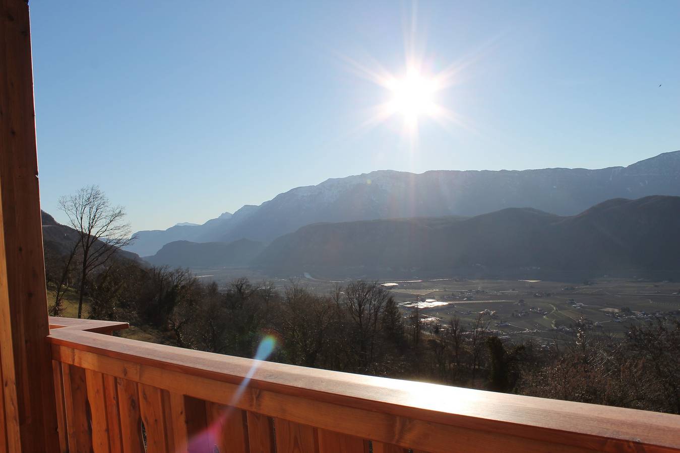 Ganze Wohnung, Apartment 'Pföslhof Obstgarten' mit Bergblick, Gemeinschaftsgarten und Wlan in Leifers, Fleimstaler Alpen