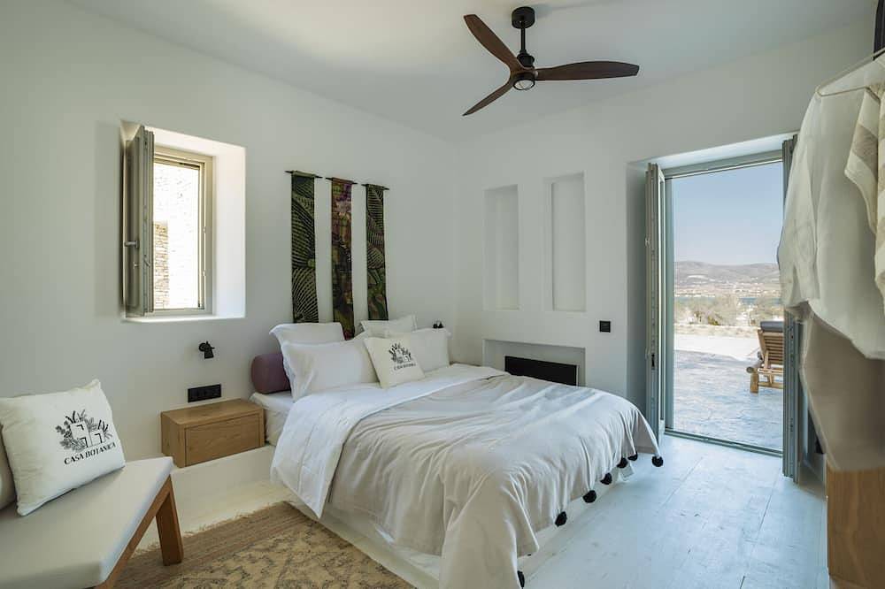 Casa Botanica · Heather in Antiparos City, Paros Regional Unit