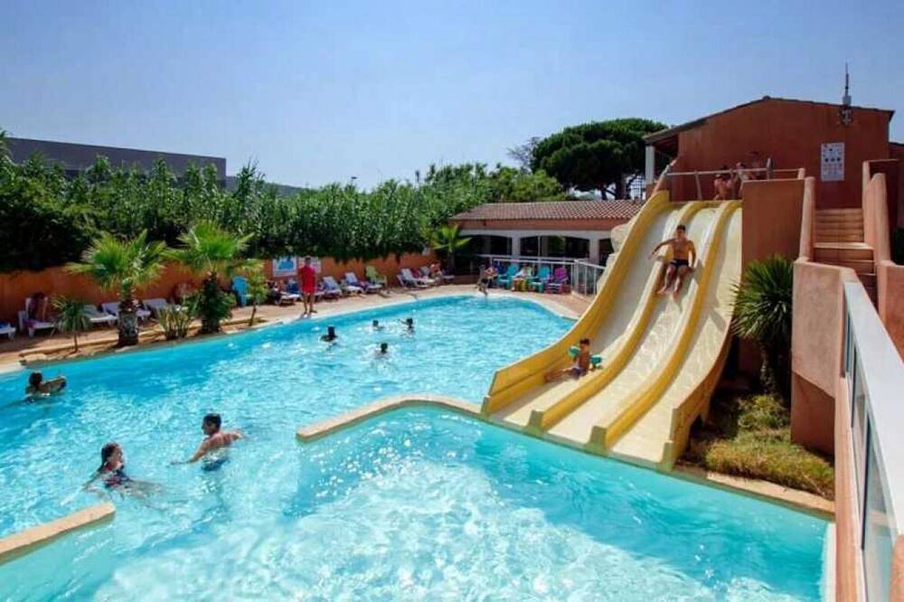 Camping 4 étoiles - Parc aquatique in Bormes-les-Mimosas, Parc national de Port-Cros