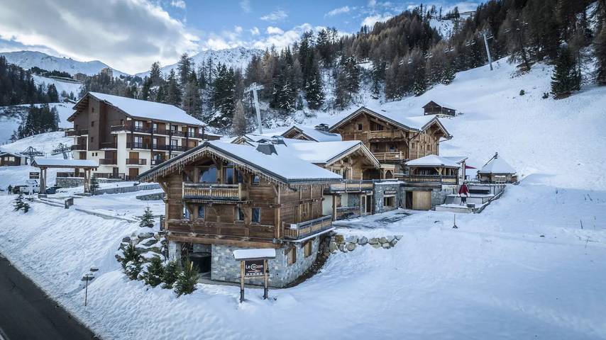 Chalet pour 19 personnes, avec balcon, animaux acceptés dans Paradiski - 2