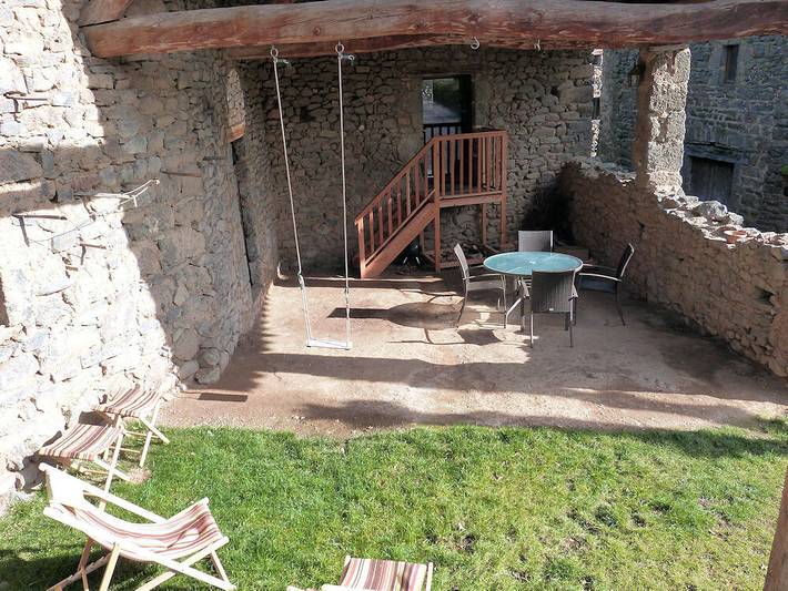 Gîte pour 6 personnes, avec sauna ainsi que terrasse et piscine, animaux acceptés en Haute-Loire - 3
