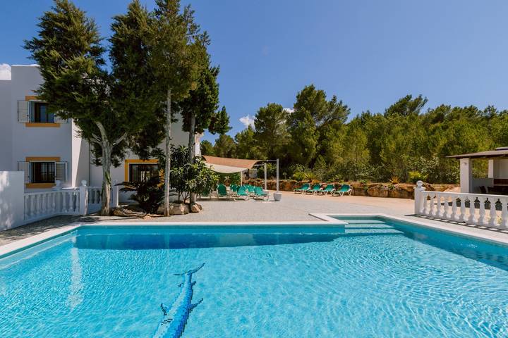 Villa voor 12 personen, met Terras en Tuin op Ibiza