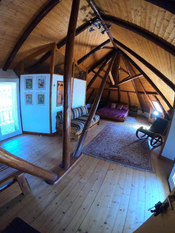 Gîte pour 2 personnes, avec Balcon et Terrasse ainsi que Jardin et Vue à Nicolosi - 3