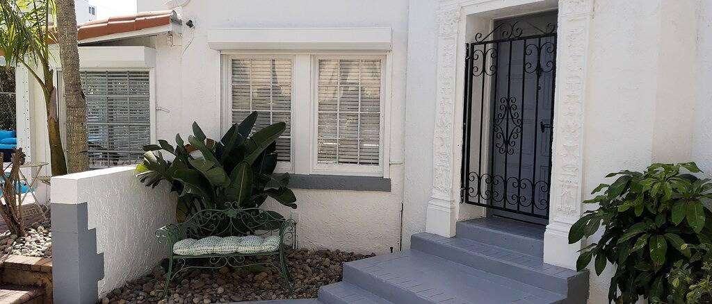 Elegant 1926 Mediterranean Home Heated Pool/Spa Sleeps 12 in Lake Park, Palm Beach County