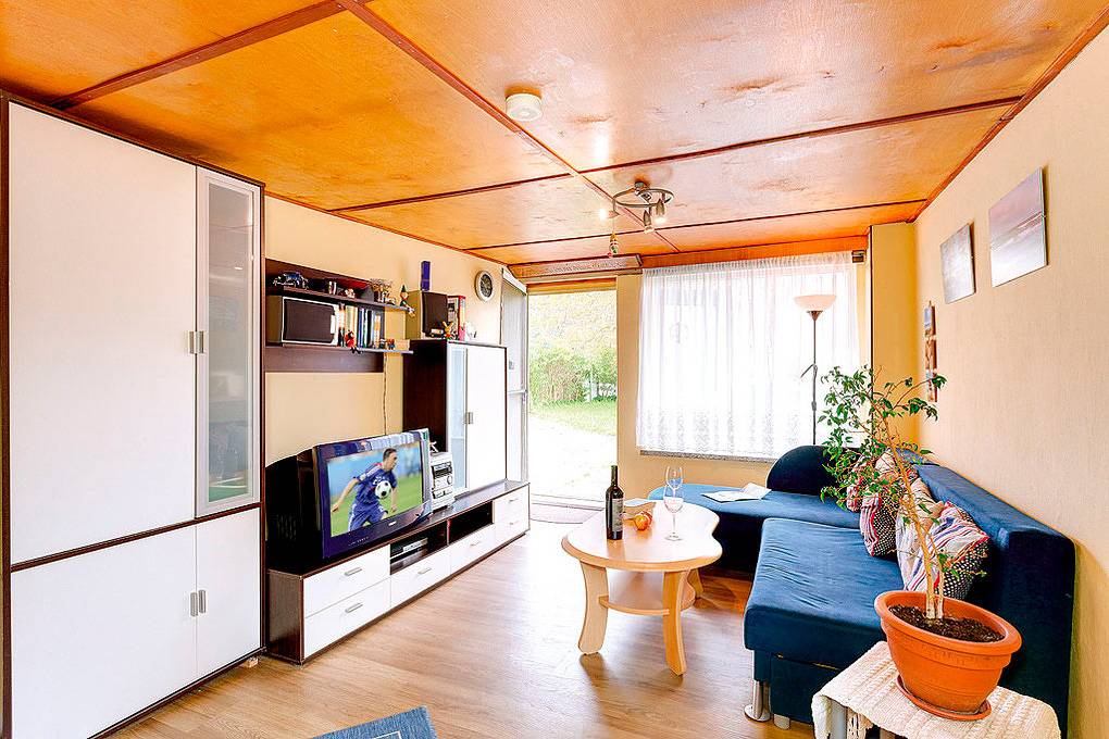 Bungalow pour 4 personnes avec jardin in Triebseer, Stralsund