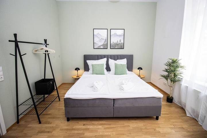 Ganze Wohnung, City-Apartment, inkl. Parkplatz, Nahe Europa-Park & Straßburg & Schwarzwald in Stadt Offenburg, Offenburg