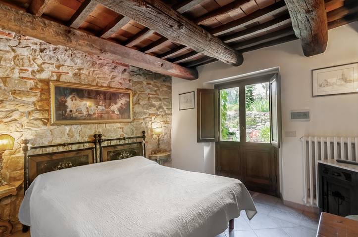 Orcio – Monolocale romantico con terrazza privata vicino alla piscina in Reggello, Valdarno