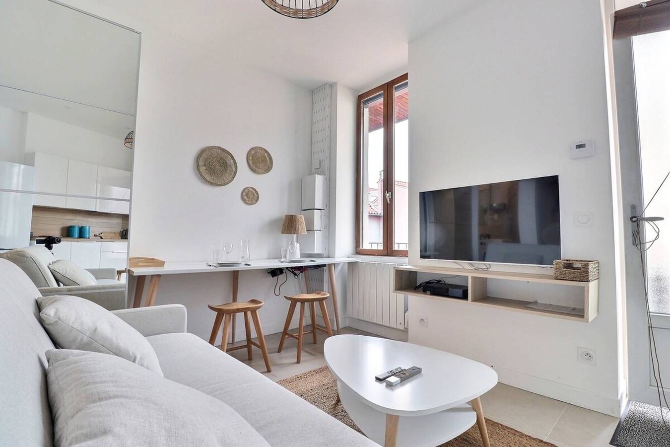 Apartamento entero, Le Charpennes - Beautiful T1 Apartment - Villeurbanne. in Villeurbanne, Ródano