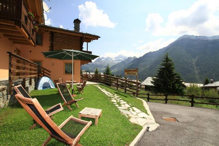 Hôtel pour 3 personnes, avec Jardin et Vue dans Antagnod
