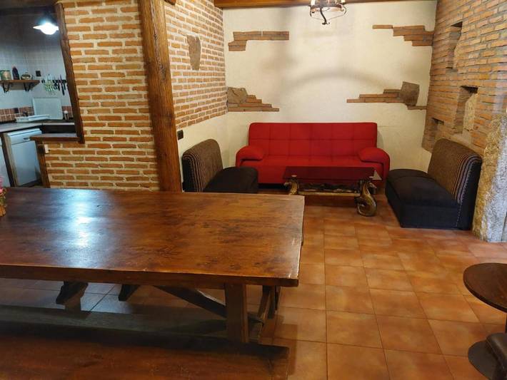 Casa rural para 14 personas, con Terraza y Jardín además de Piscina y Vistas en Cardiel de los Montes