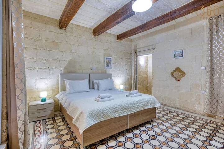 Villa für 3 Personen, mit Balkon - 1