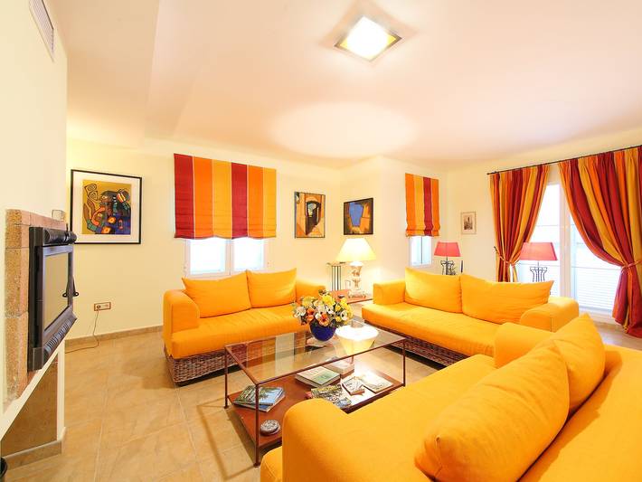 Casa rural para 13 personas, con jardín y piscina, Se admiten mascotas en Finestrat - 2