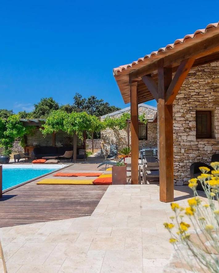 Maison d’hôte pour 2 personnes, avec Balcon et Terrasse ainsi que Jardin et Piscine à Bonifacio