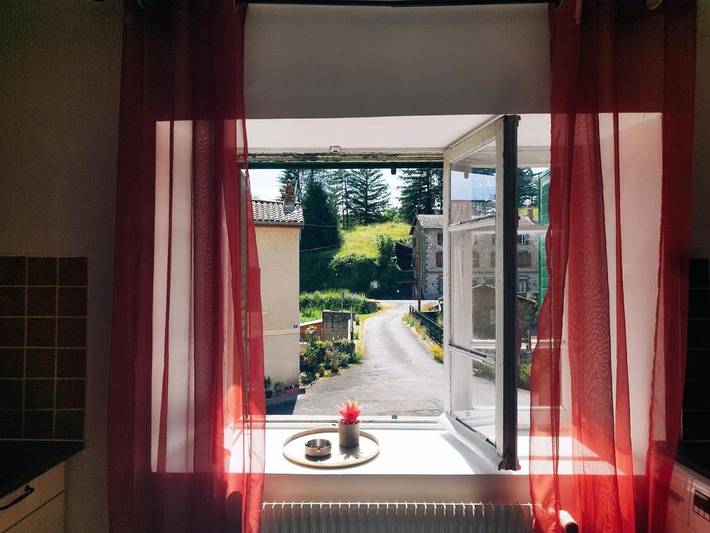 Gîte pour 2 personnes, avec balcon à Olliergues