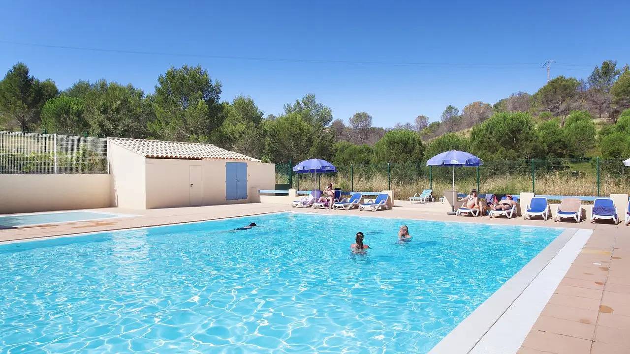 Maison de vacances pour 8 personnes avec terrasse in Carnoux-en-Provence, Côte méditerranéenne (France)