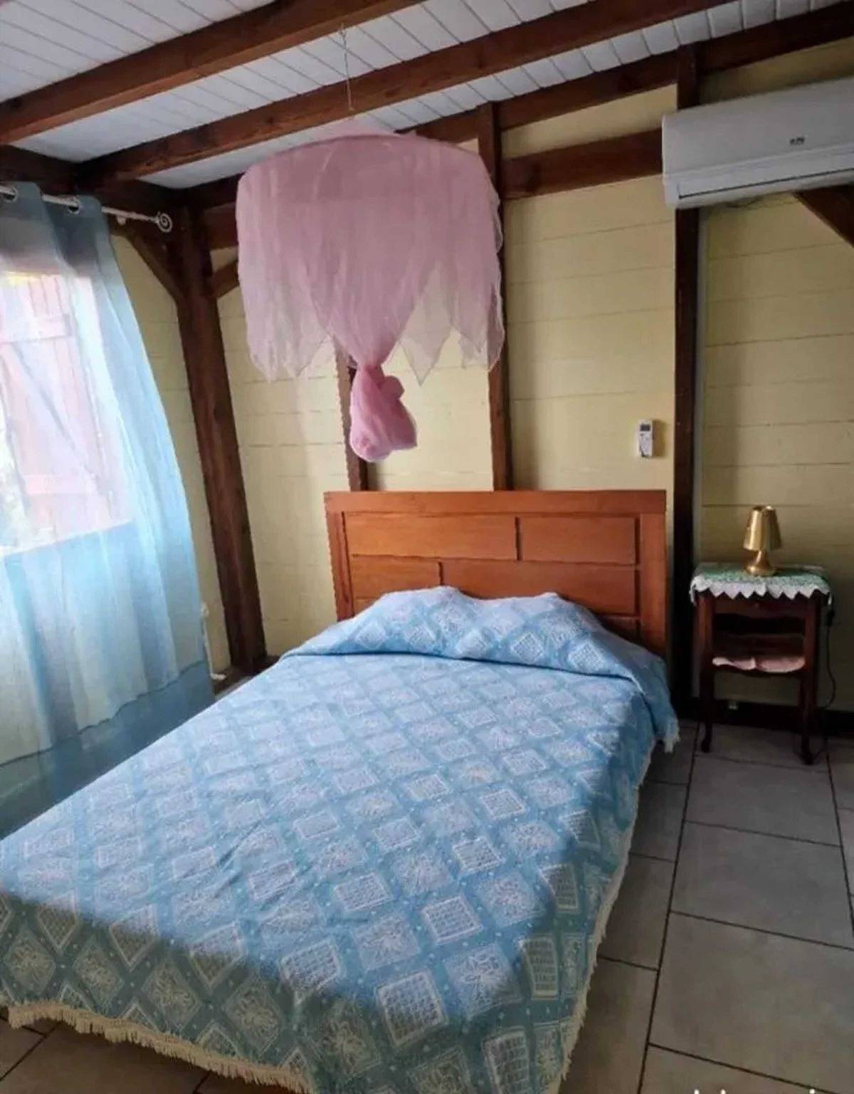 Entire apartment, Comfortable Apartment in Deshaies, 40 m², near the beach in Deshaies, Guadeloupe (Caribbean)