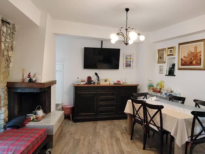 Gîte pour 4 personnes, avec balcon et vue à Cori - 3