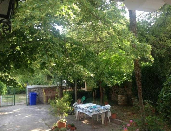 Camping für 3 Personen, mit Garten und Ausblick in Starigrad - 2
