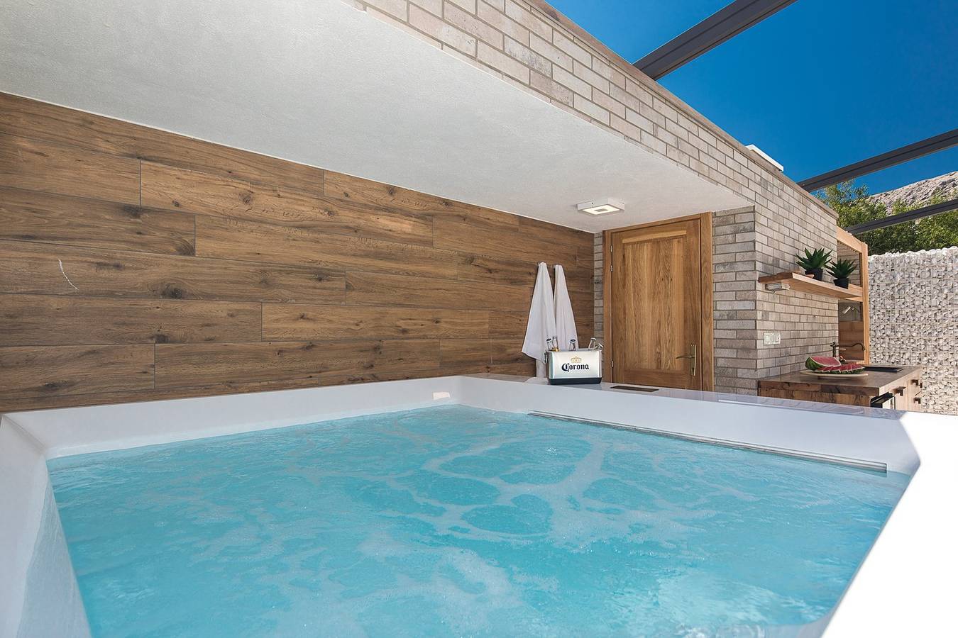 Luxusvilla mit Pool und Whirpool in Baska, Krk