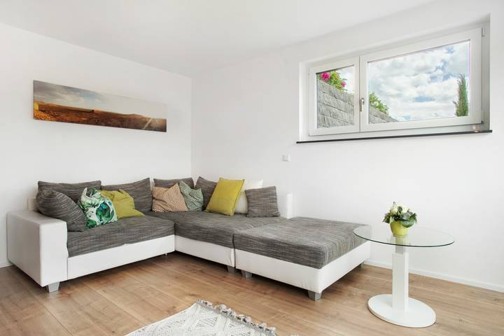 Appartement entier, Appartement 'Achterkajüte' avec terrasse privée et Wi-Fi in Bodman-Ludwigshafen, Arrondissement de Constance