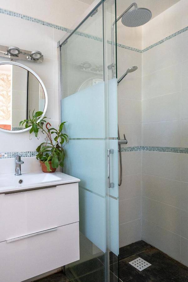 Gîte pour 2 personnes, avec jardin et jacuzzi dans Office de Tourisme de Cargese - 4