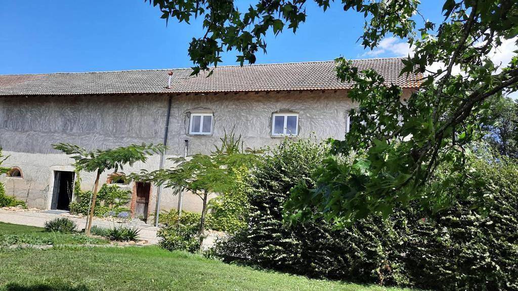 Twin Room in Marlieux, Région de Bourg-en-Bresse