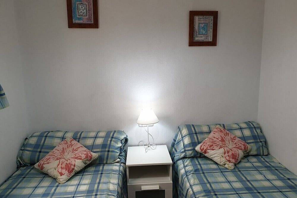 Apartamento entero, F76. Vistas al mar en Fornells! in Fornells, Es Mercadal